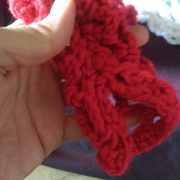 Spiderella gloves (in red) - Picture 2 of 6